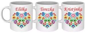 Hrnek s folklórním srdíčkem a jménem na přání 1.