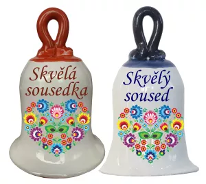 Zvonek s folklórním srdíčkem pro souseda, sousedku